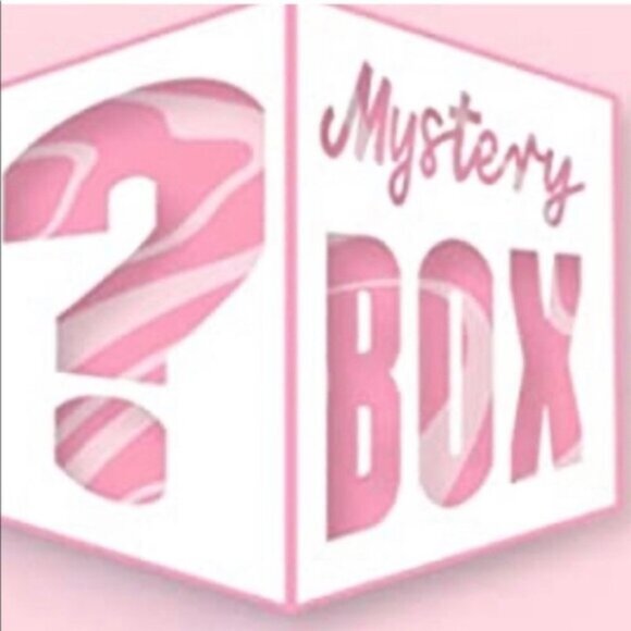 New ✨ Personalized Mystery High-End Beauty & Self-Care Box of 3 items - Picture 1 of 3